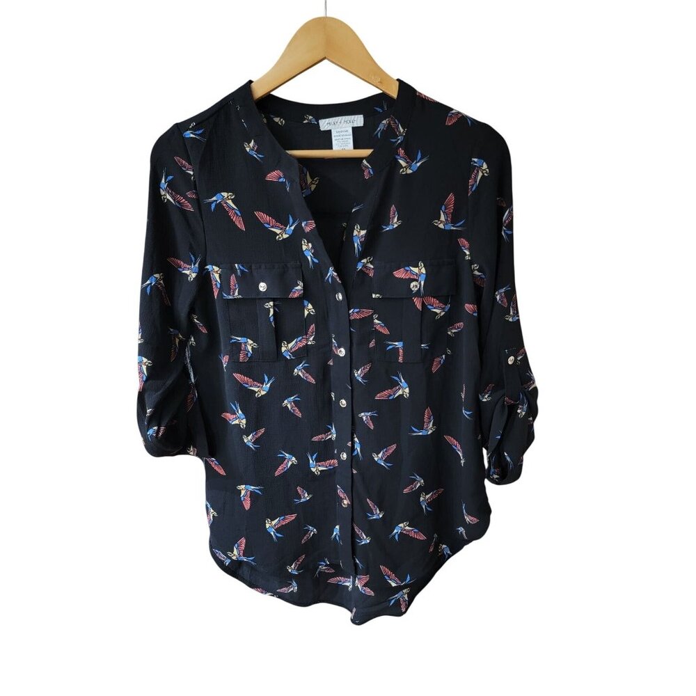 Black Button-Up Blouse With Parrot Print & 3/4 Sleeves - Miley + Molly - Size M